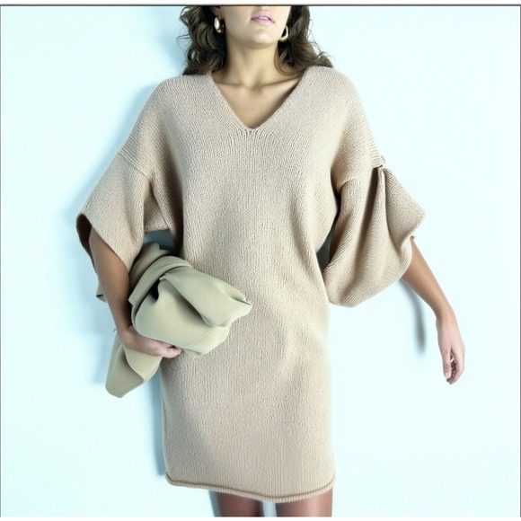 BCBGMaxAzria Dresses & Skirts - BCBGMaxAzria Tan Beige Knit Sweater Dress Turtleneck Balloon Sleeve - Size M